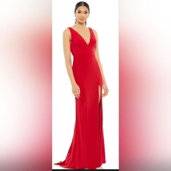 Mac Duggal 12336 Sleeveless V Neck Jersey Gown NWOT size 2 Red - Picture 1 of 5